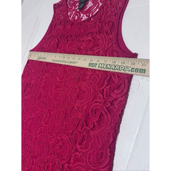 Adrianna Papell Lacey Crochet Overlay Tank Blouse Moroccan Ruby Red Sz L - Picture 7 of 8